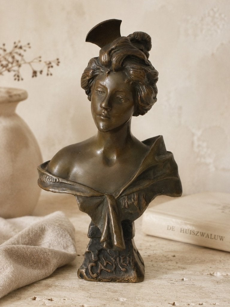 Franse Art Nouveau bronzen buste Carmen Villanis, Antiek en Kunst, Ophalen, Brons