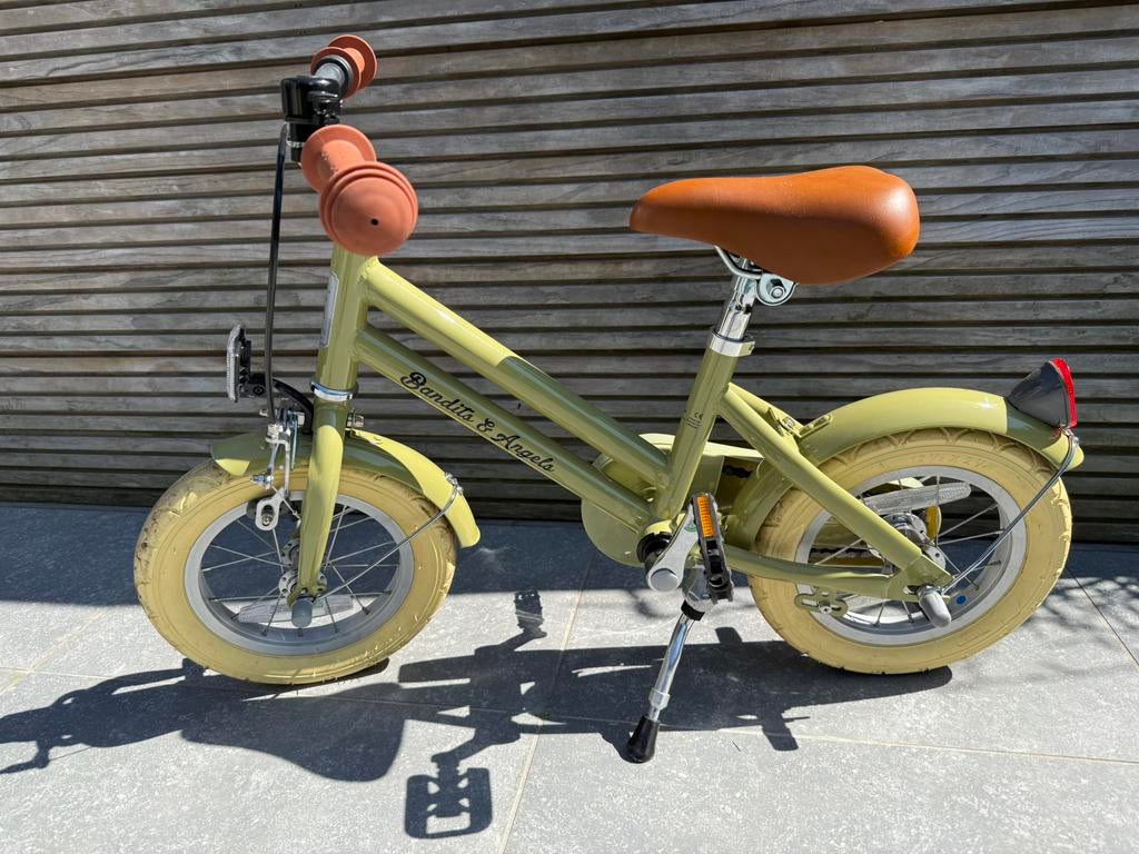 Vélo pour enfants Bandits and Angels 12 pouces, Stabilisateurs, Frein à rétropédalage, Comme neuf, Enlèvement