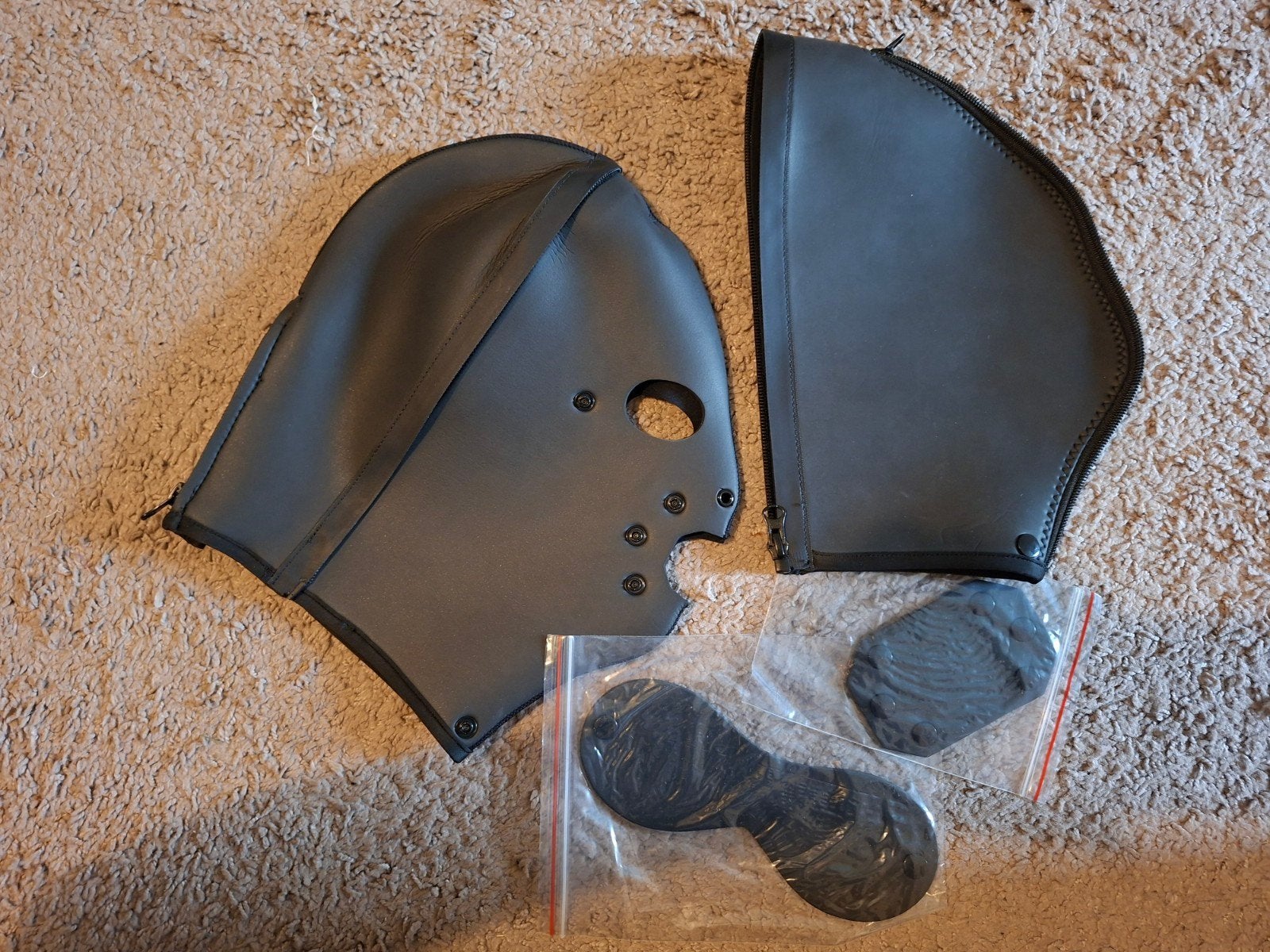 capuche de confinement en néoprène, Envoi, Neuf, Accessoires