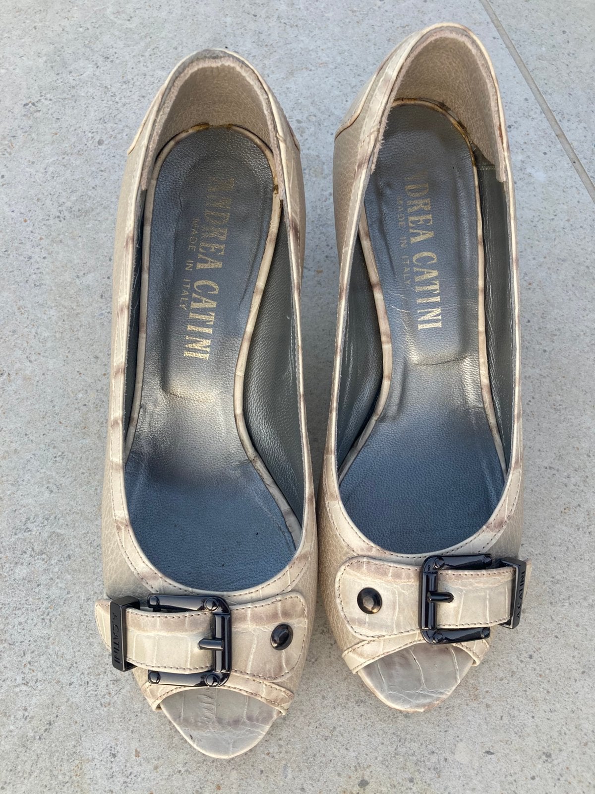 Beige leren pumps Andrea Catini maat 36, Kleding | Dames, Ophalen, Zo goed als nieuw, Beige, Pumps