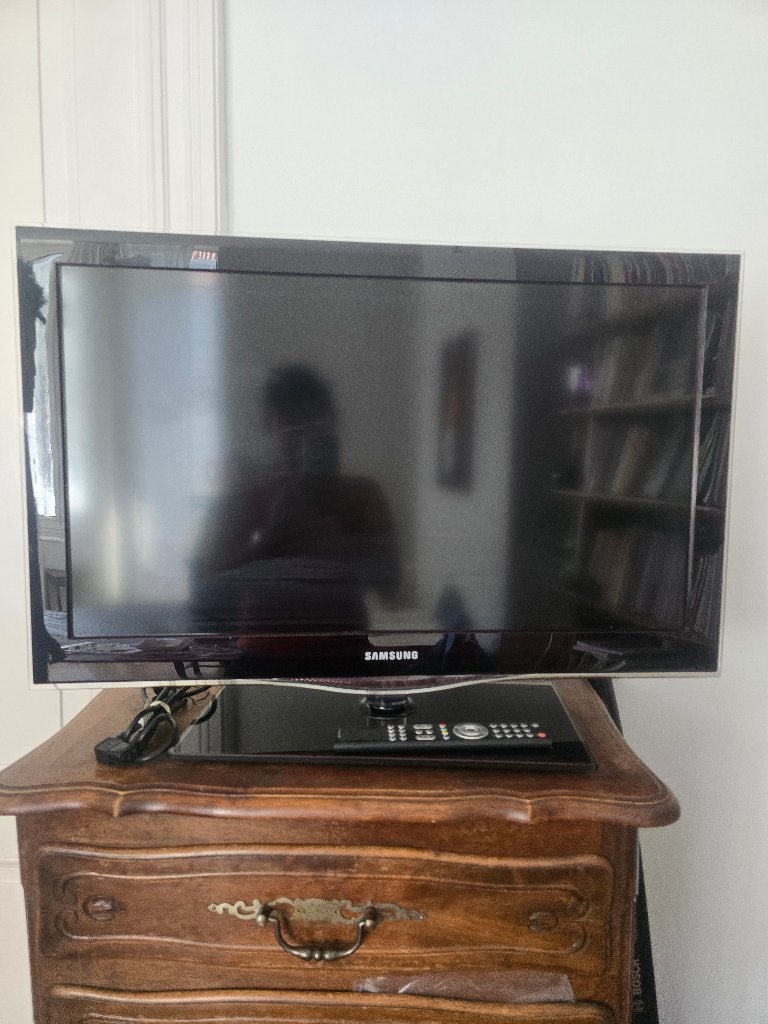 Télé Samsung LCD 32" (LE32C650) - très bon état, complet, Enlèvement, Utilisé, LCD, Samsung