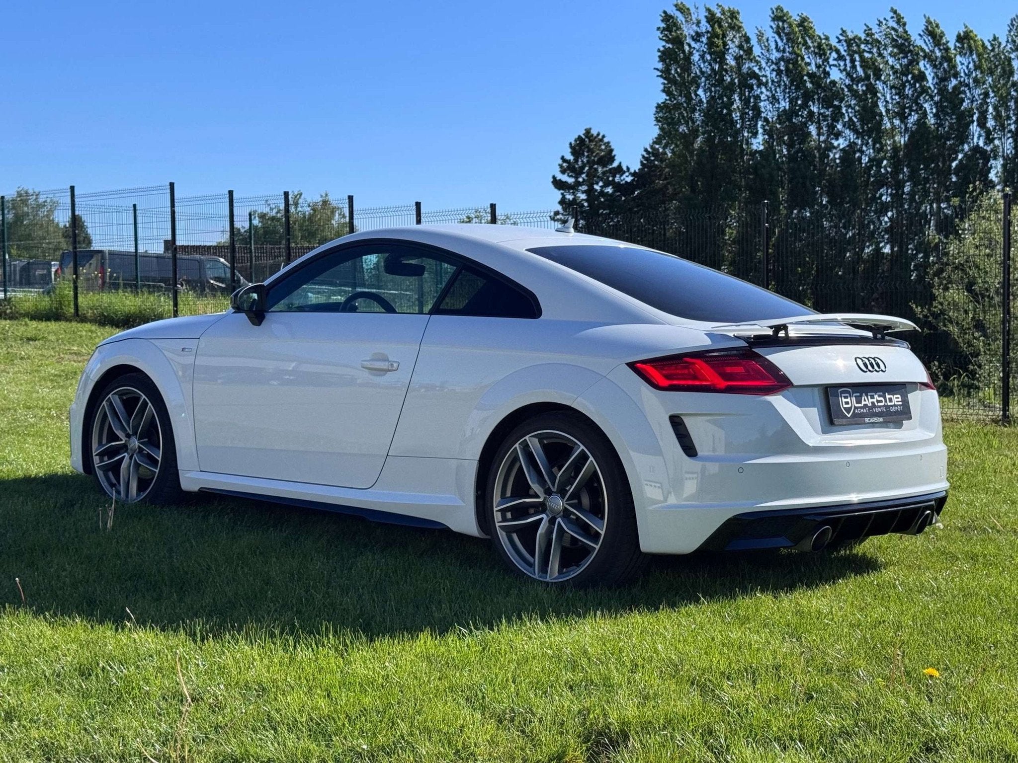 Audi TT Coupé 40 TFSI S TRONIC S LINE SHADOW FULL, Auto's, Gebruikt, 4 cilinders, 1984 cc, Wit