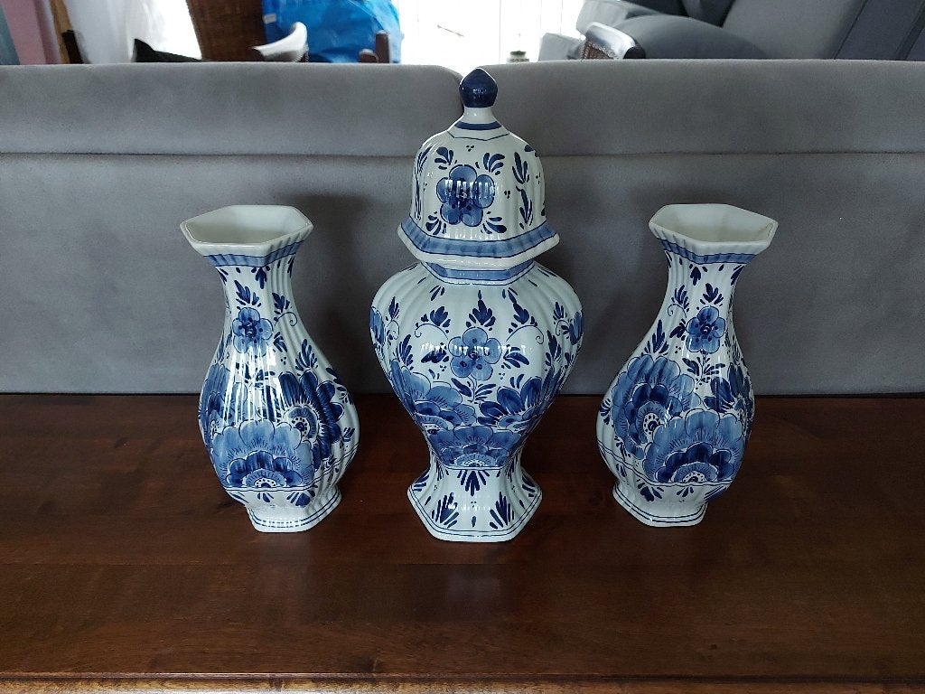 set vazen Delfts Blauw, Ophalen