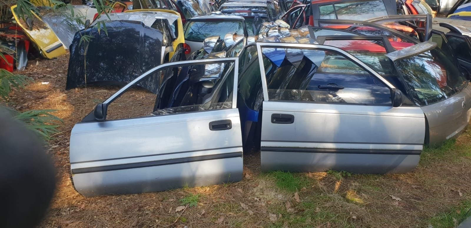 TOYOTA COROLLA PORTIEREN BJ 1988, Gebruikt, -, Deur, -