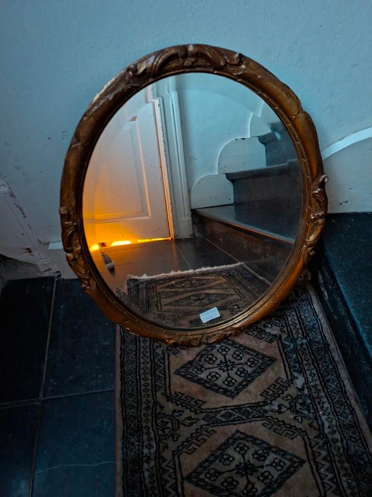 Mooi spiegel, Ophalen