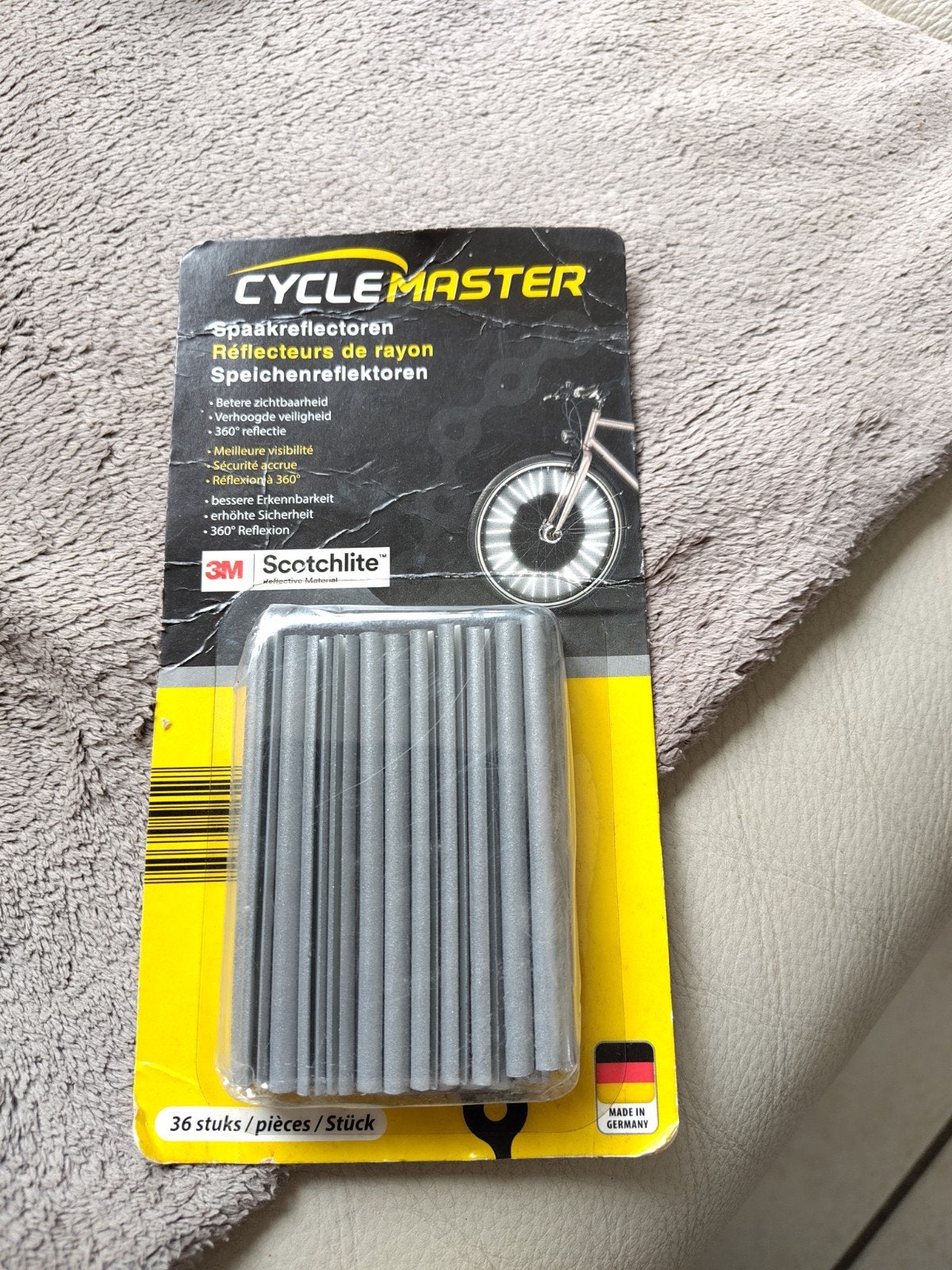 spaakreflectoren nieuw 36 stuks, Fietsen en Brommers, Fietsaccessoires | Fietsverlichting, Ophalen