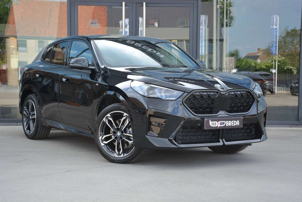 BMW X2 sDrive20i M-Sport/ACC/HUD/360CAM/Keyless (bj 2025), Auto's, BMW, X2, Zwart, Leder, Bedrijf