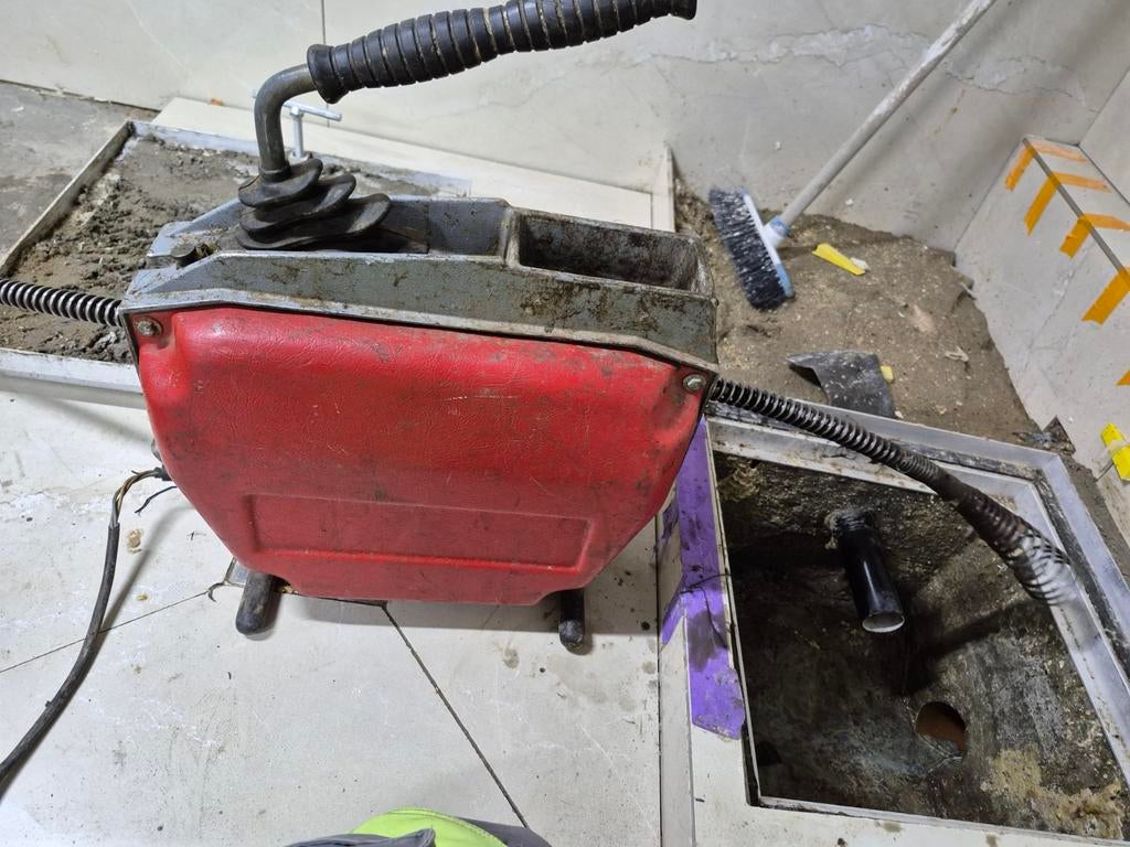 Débouchage canalisations évier WC ...0466221999, Enlèvement ou Envoi