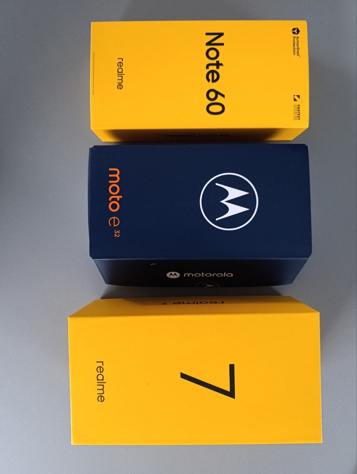 Pakket van 3 smartphones
* Motorola E3, Ophalen, Gebruikt