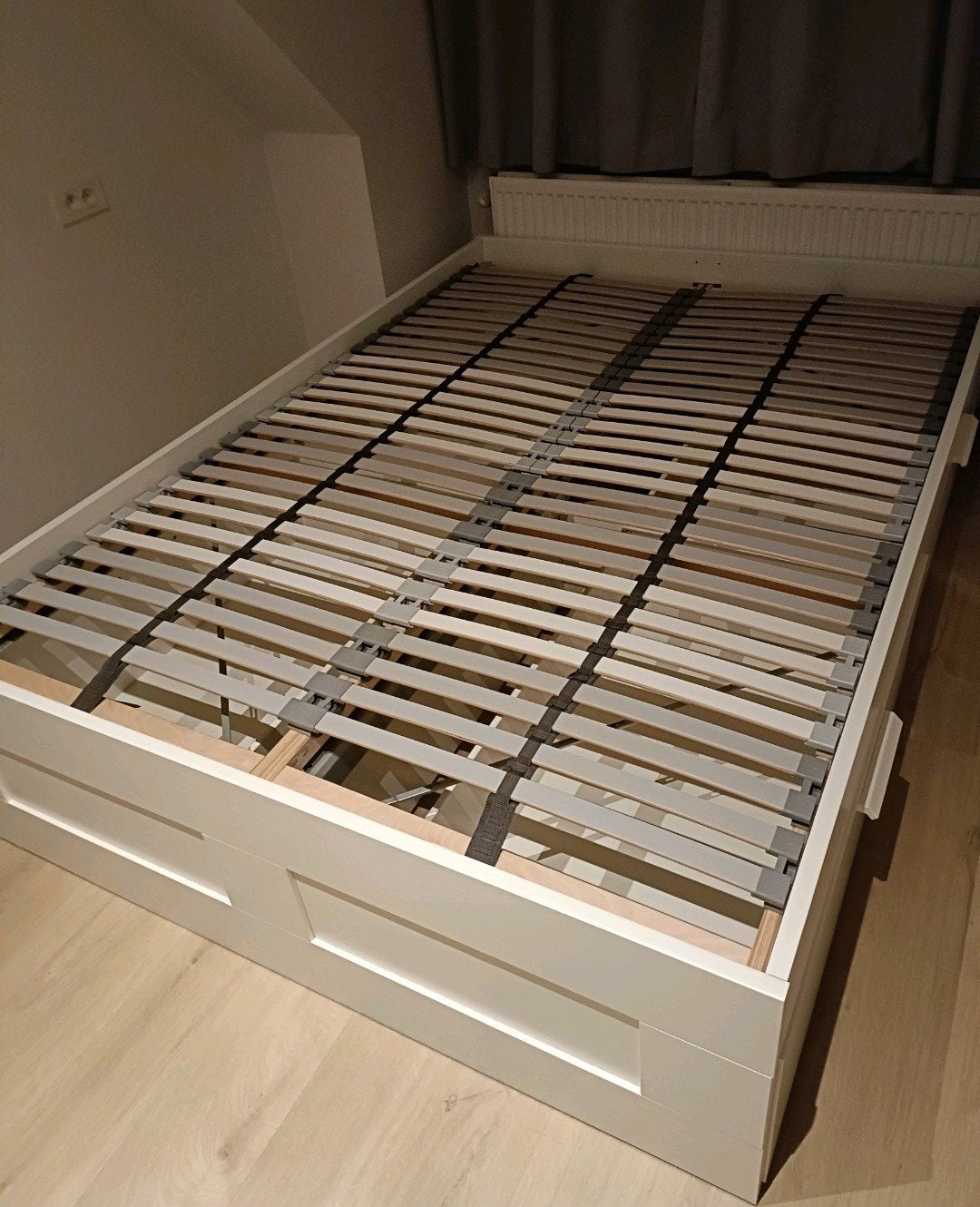 Lit à tiroirs sans matelas (y compris les sommiers à lattes), Enlèvement, Utilisé