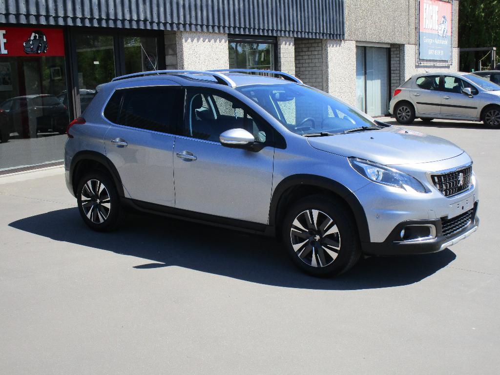 peugeot 2008 1.2 allure 7/2017 48000 km camera gps aluvelgen, Voorwielaandrijving, Euro 6, 103 g/km, Leder en Stof