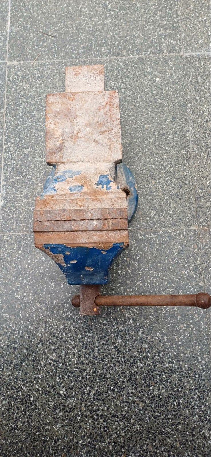 Étau, Bricolage & Construction, Établis, Enlèvement, Utilisé, Étau
