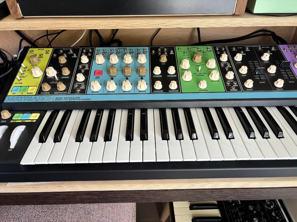 Moog Matriarch, Muziek en Instrumenten, Synthesizers, Ophalen, Zo goed als nieuw, 49 toetsen, Overige merken