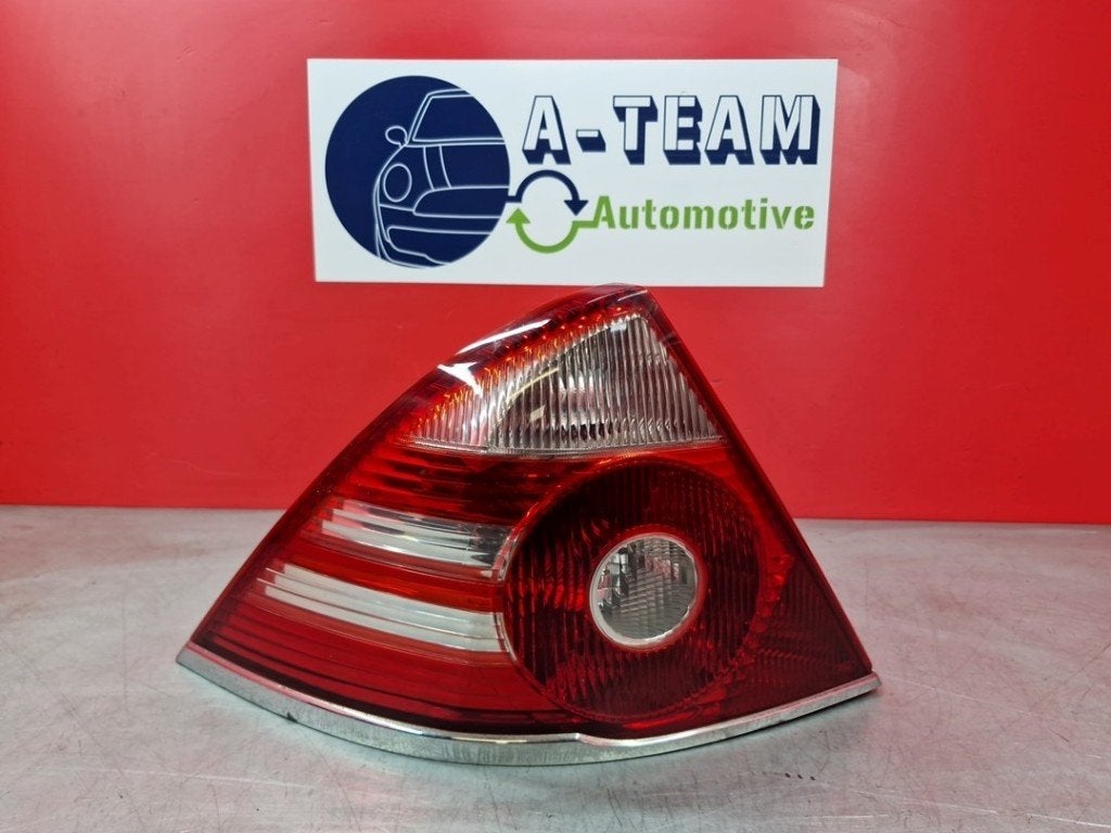 ACHTERLICHT LINKS Ford Mondeo III (|1464087|6S7113A603EB|), Gebruikt, Henry-Ford-Straße  1
50735  Köln, DE, Ford-Werke GmbH, Kunden@ford.com
