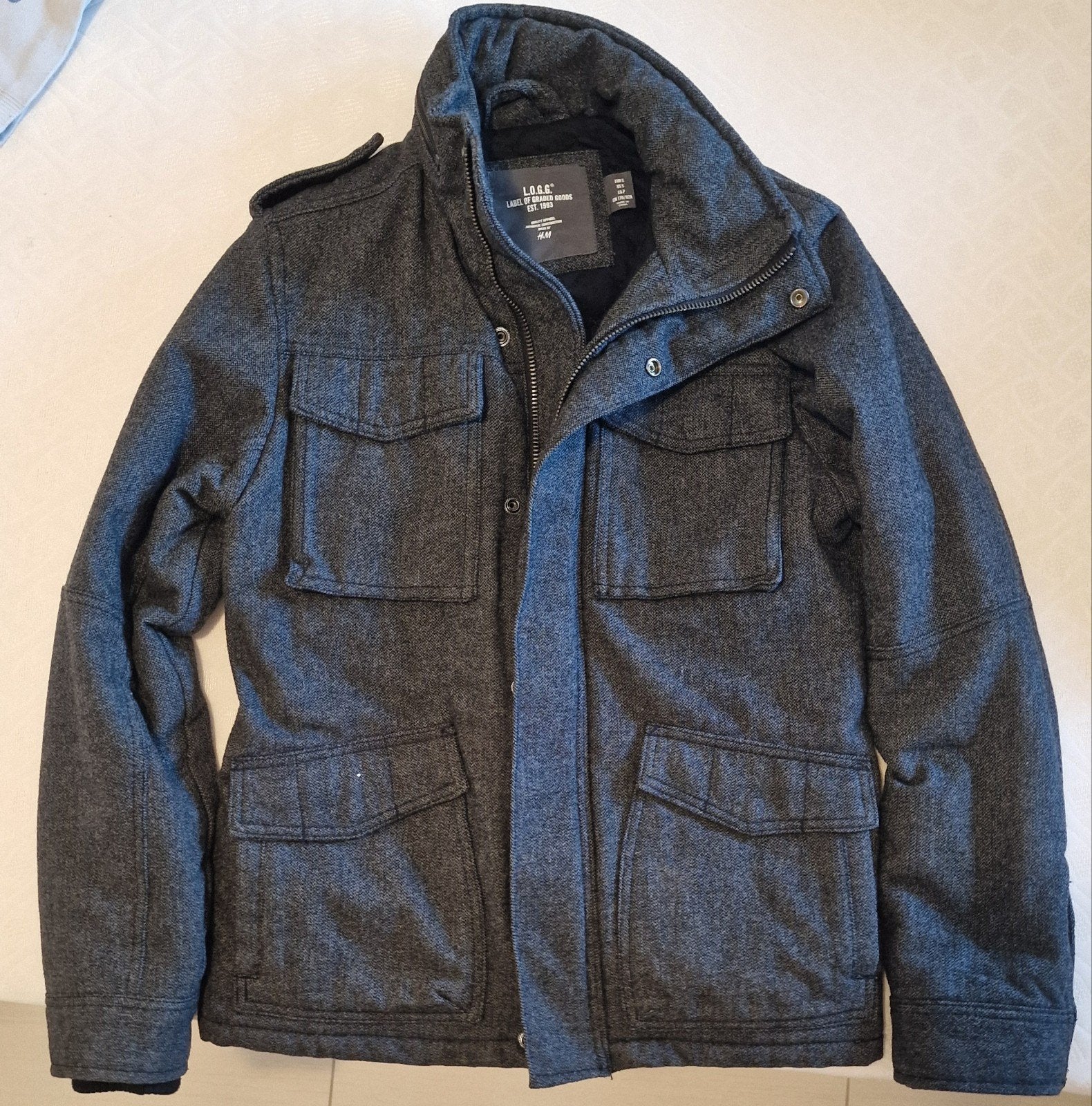Vestes M&S gratuites, Ophalen
