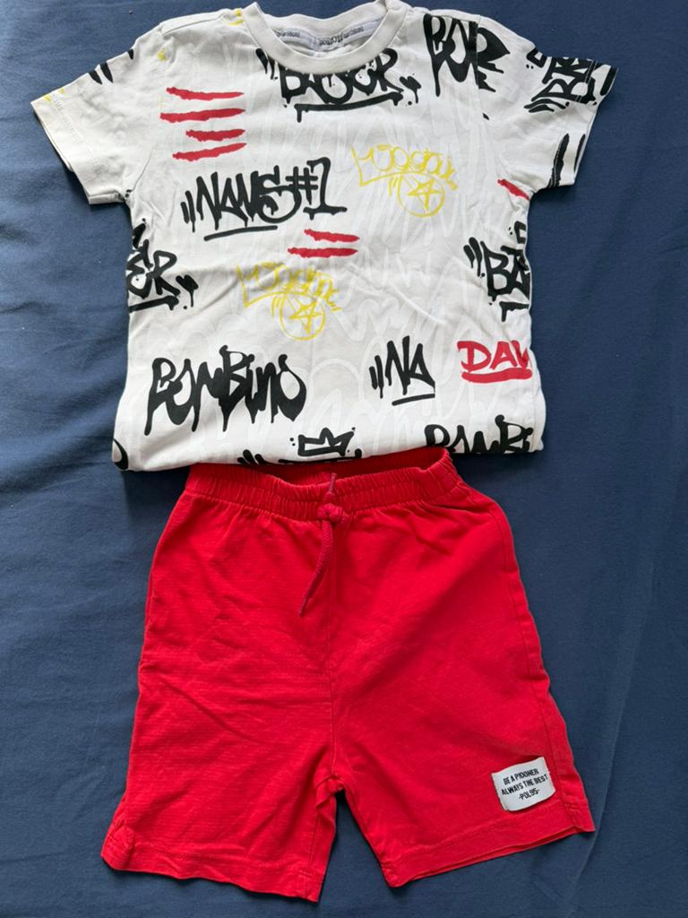 Vêtements d'été pour garçons taille 110, Enfants & Bébés, Enlèvement, Comme neuf, Garçon