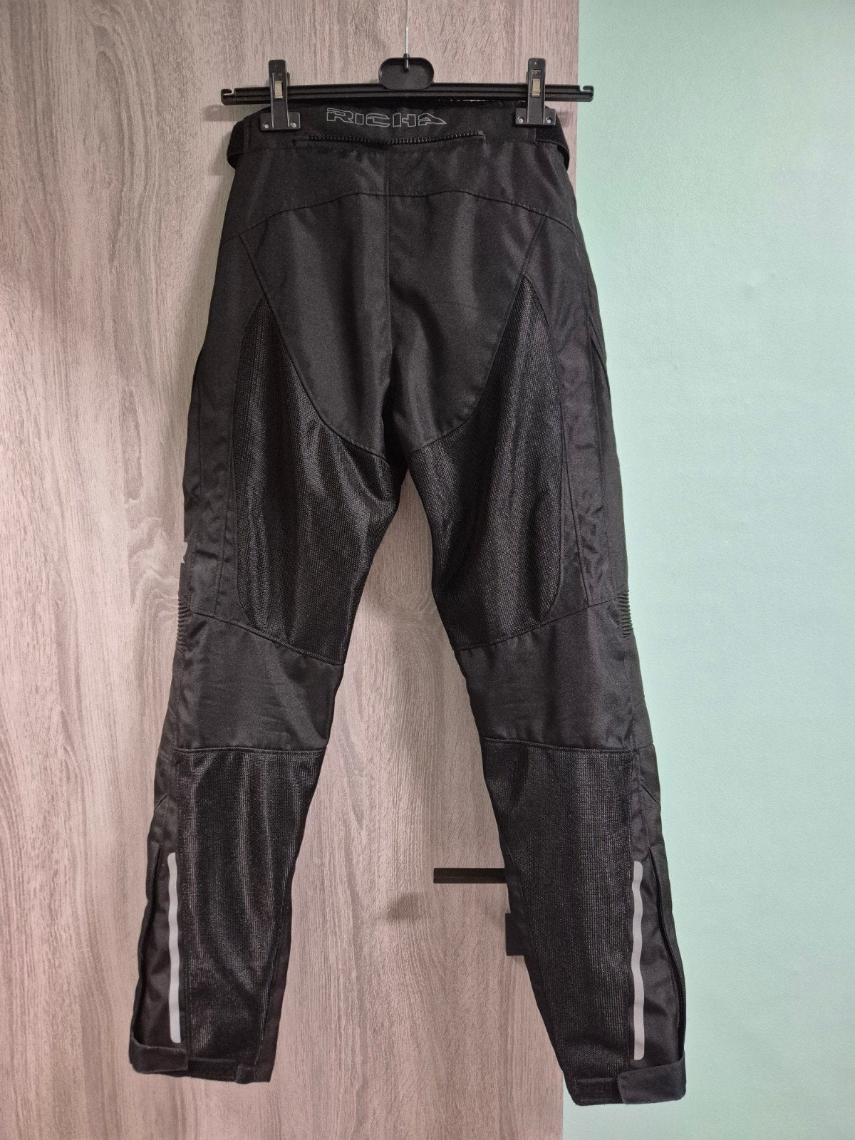 Zomerbroek Richa Airbender maat S, Motoren, Ophalen