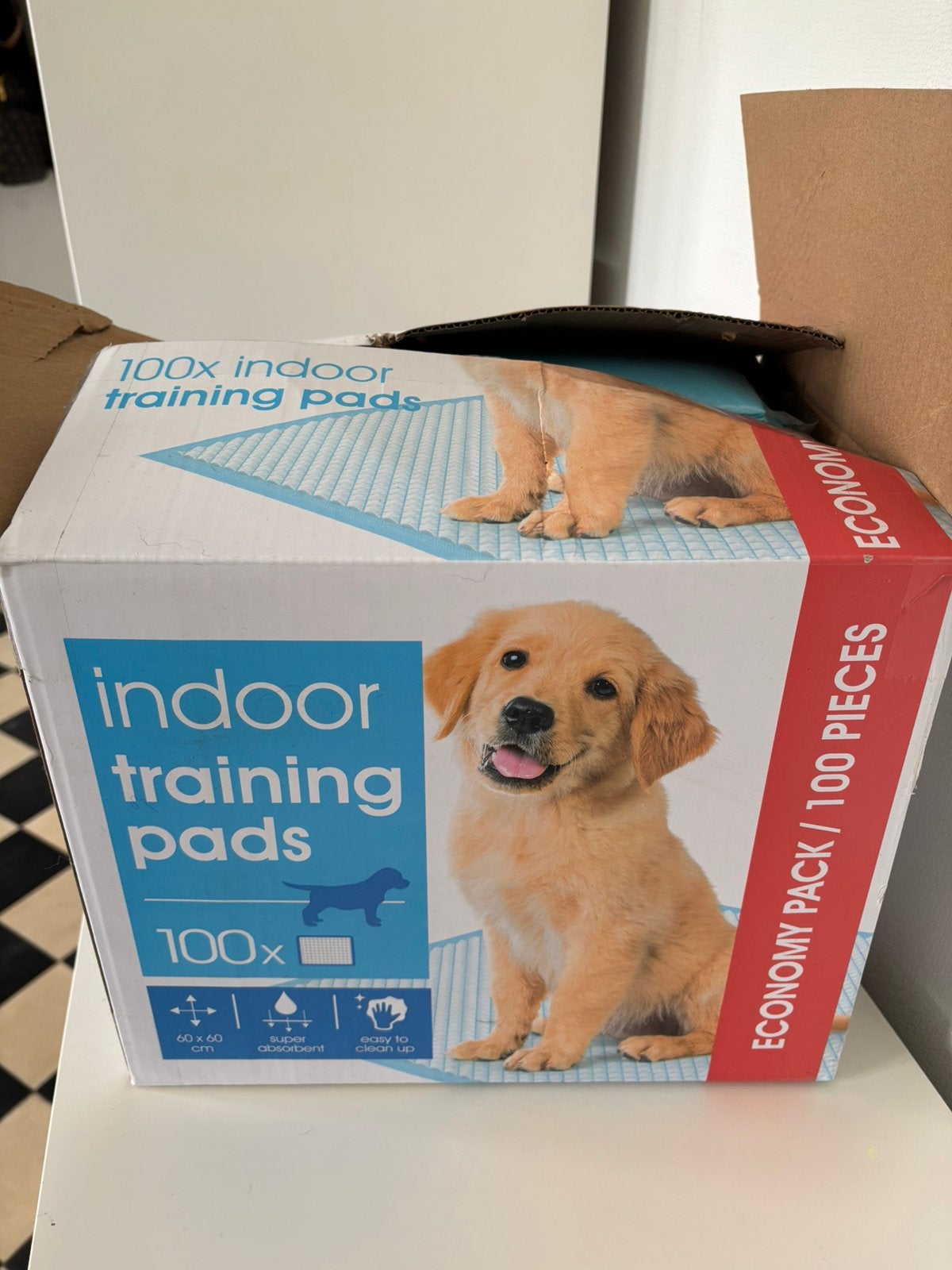 Training pads, Dieren en Toebehoren, Ophalen, Zo goed als nieuw