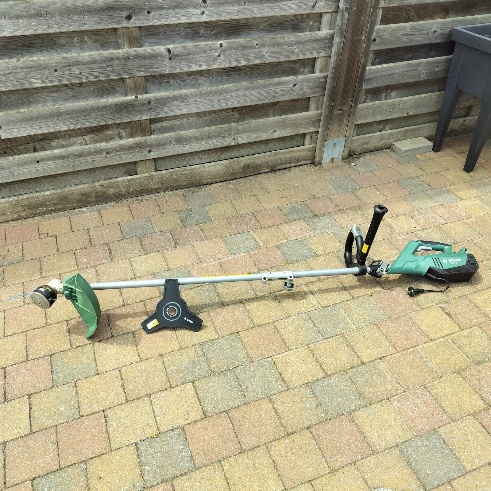 Bosmaaier elektrisch,zo goed als nieuw,merk BOSCH, Tuin en Terras, Bosmaaiers, Ophalen, Elektrisch