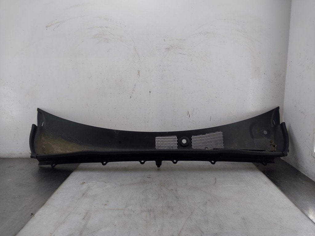 PARAVAN Volvo EX40 (XZ) (01-2024/-) (|32130464|), Gebruikt, Info@volvocars.com, Volvo, Volvo Car Germany GmbH
