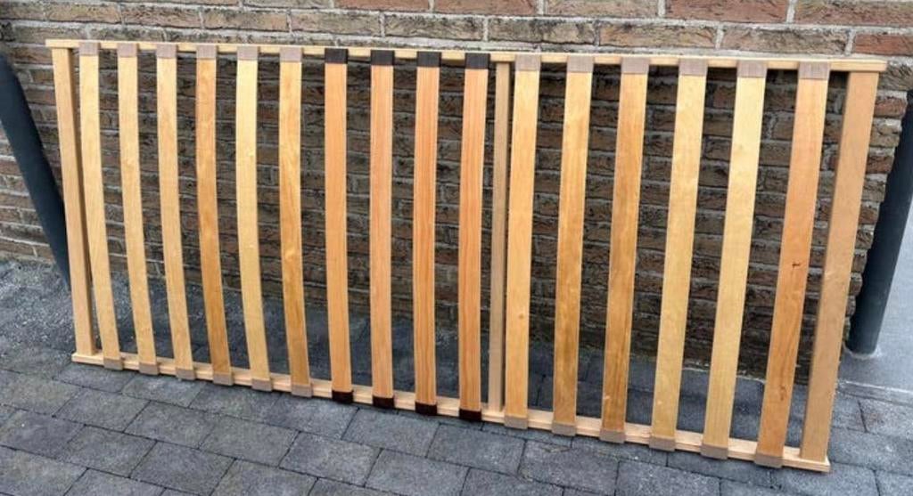 Lattenbodem 90cm gratis!, Huis en Inrichting, Slaapkamer | Matrassen en Bedbodems, Ophalen, Zo goed als nieuw