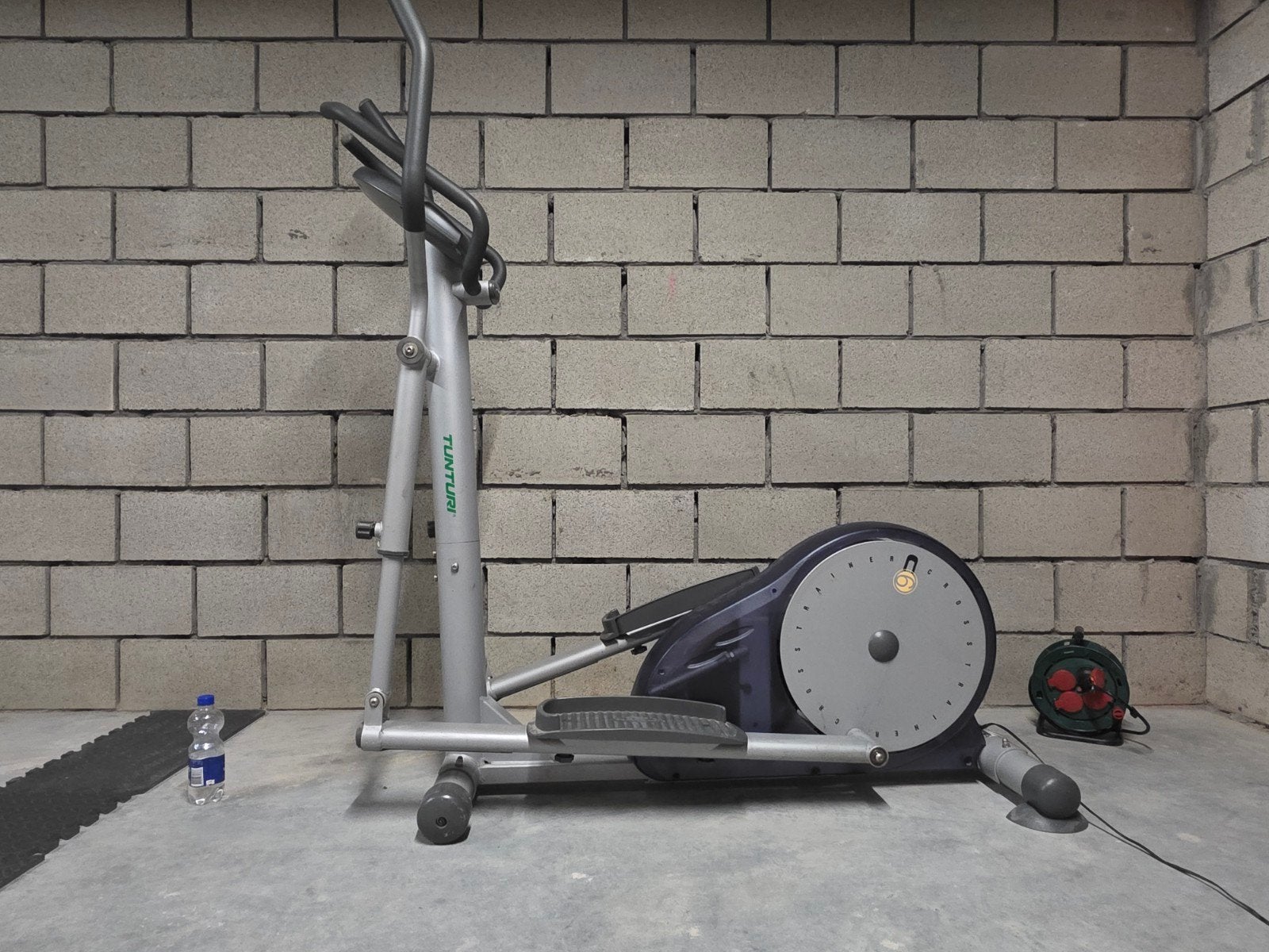 Tanturi C6 Crosstrainer, Ophalen, Benen
