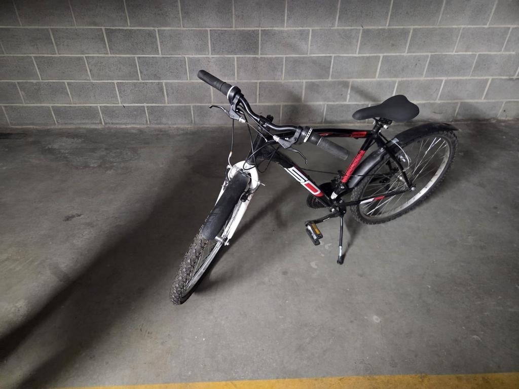 VTT en excellent état, Enlèvement