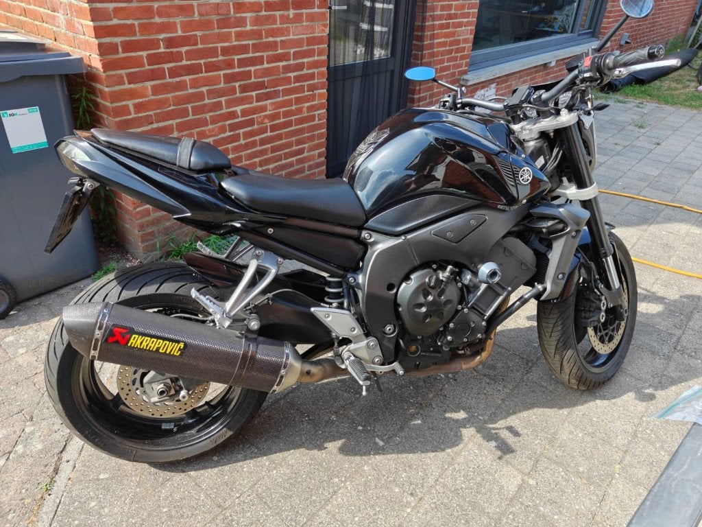 Yamaha FZ1 N, Sportuitlaat, Occasion, 4 cilinders, Particulier
