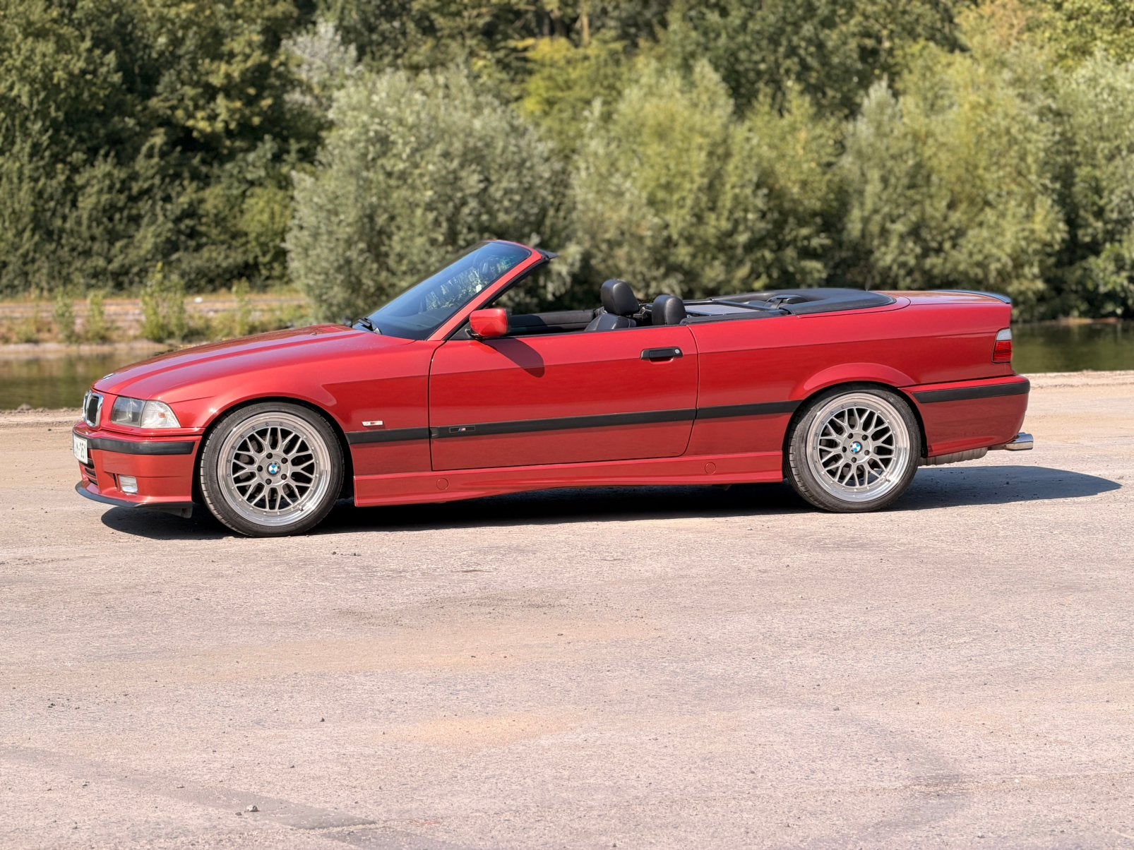 Unieke BMW E36 Cabrio Sierra Rot Metallic absolute topstaat!, Auto's, Euro 2, Cabriolet, Handgeschakeld, Particulier