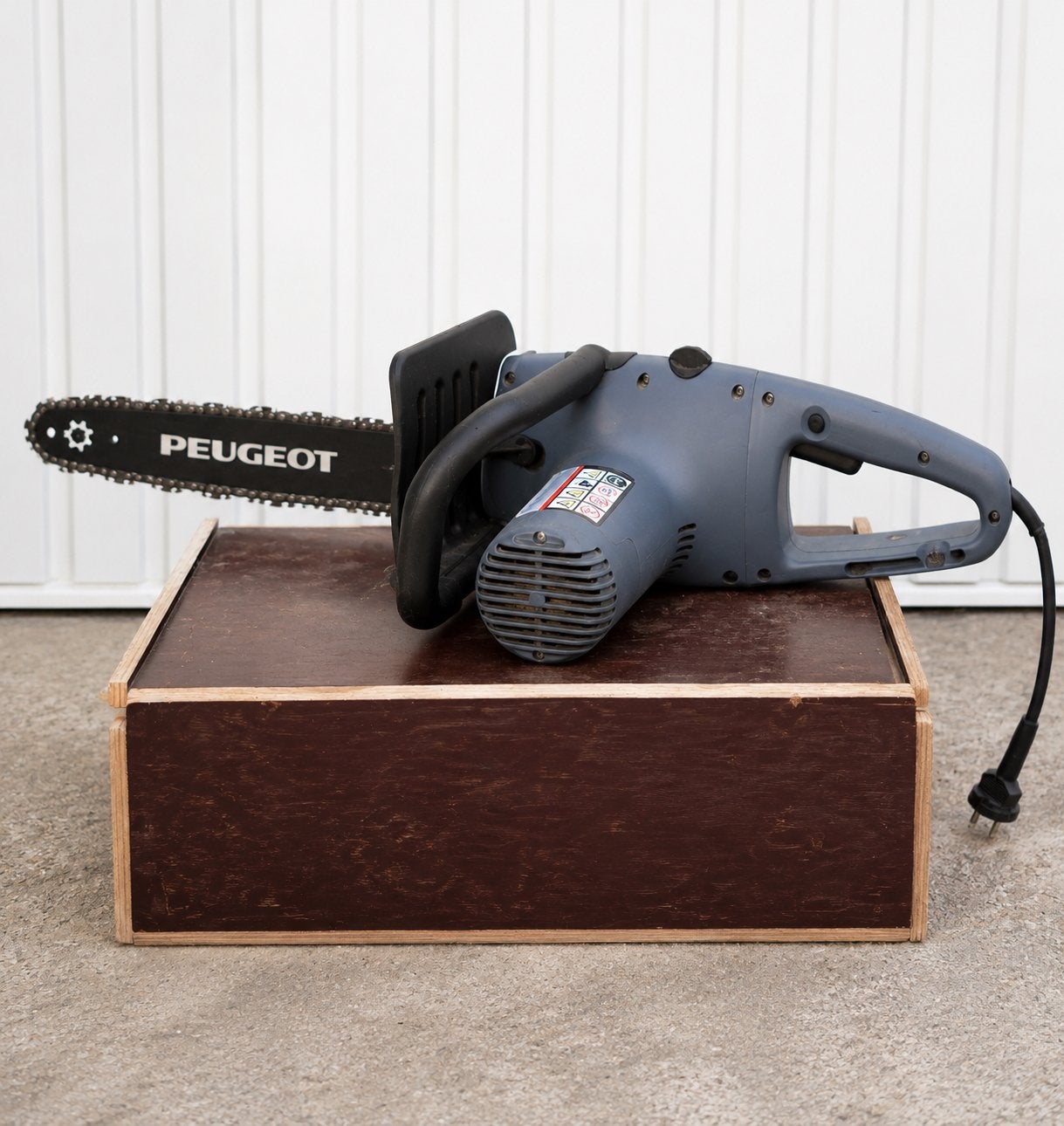 Peugeot Elektrische Kettingzaag 1600W, Ophalen, Zo goed als nieuw, Elektrisch