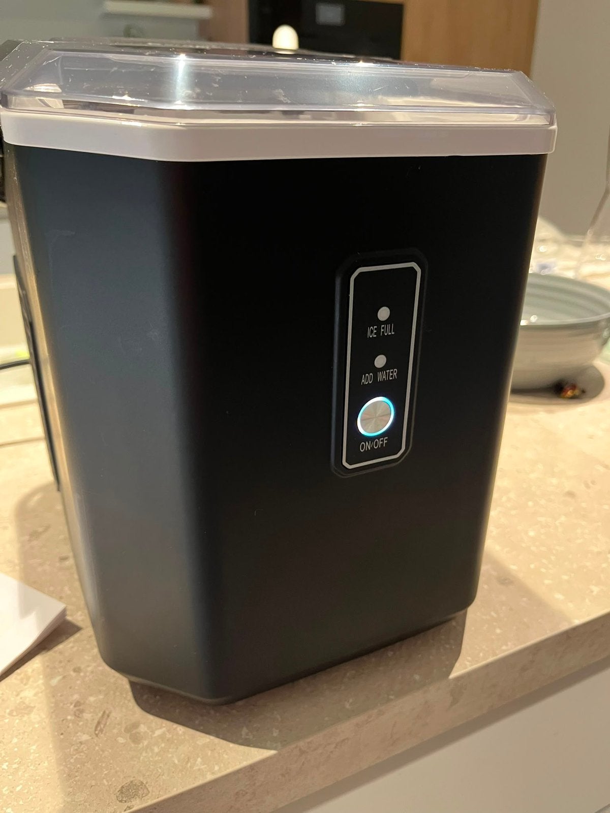 IJsblokjesmachine “ cuisimahic “, Elektronische apparatuur, Ophalen, Zo goed als nieuw