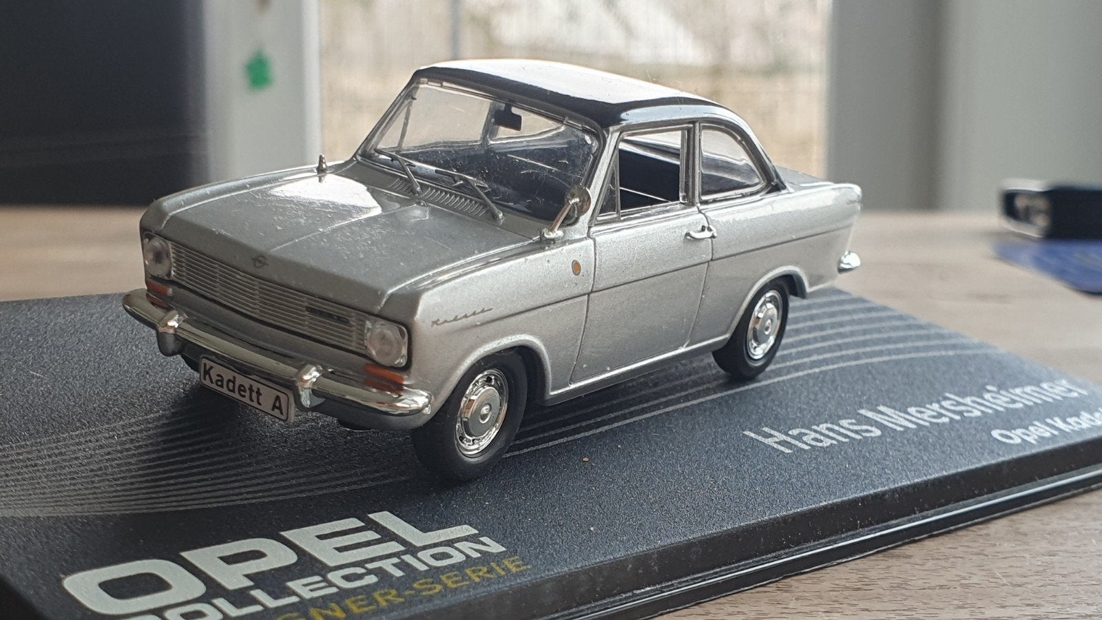 1/43 Opel Kadett A coupé (nr. 1463), Hobby en Vrije tijd, Ophalen of Verzenden