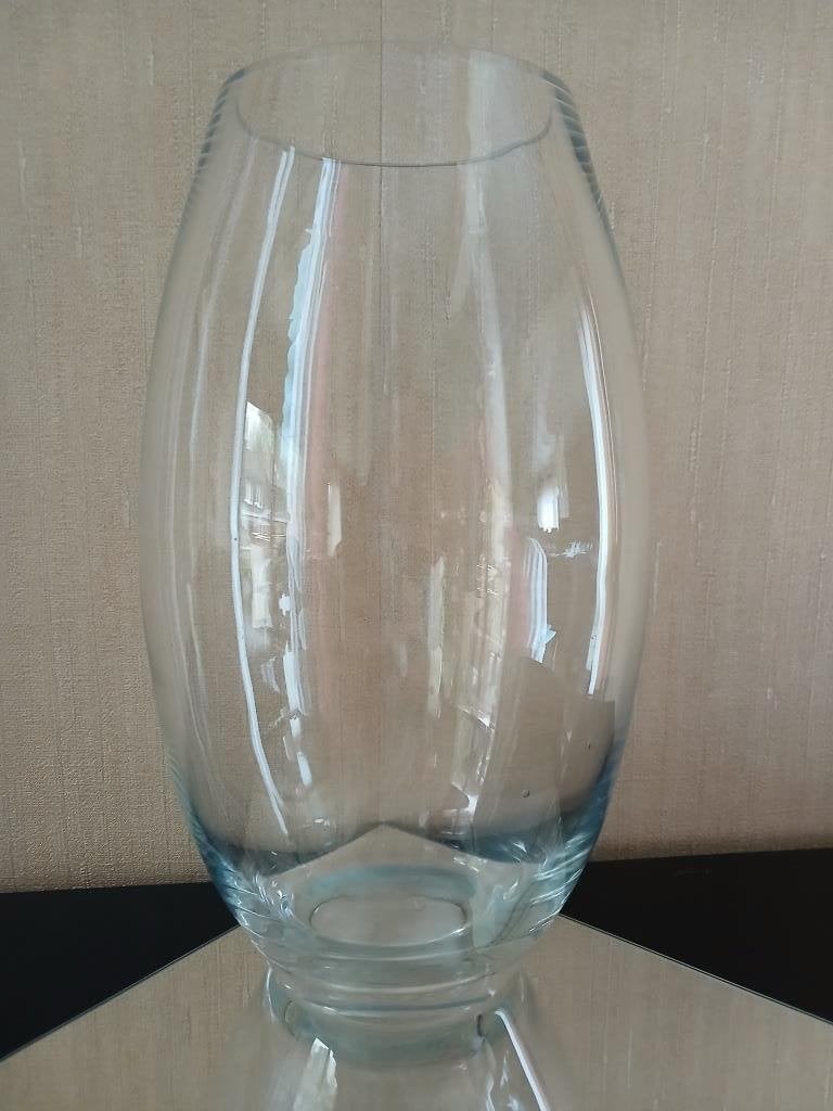 Mooie glazen vaas van 36 cm hoog en 18 cm in diameter, Ophalen, Overige kleuren, Minder dan 50 cm, Glas