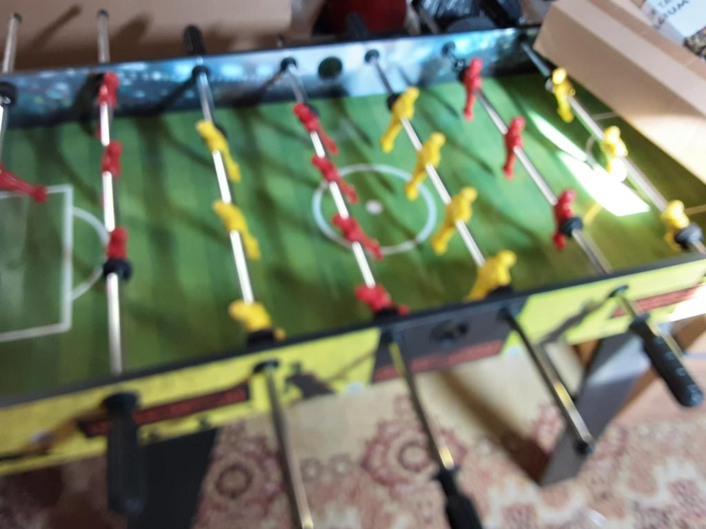 Tafelvoetbal, Ophalen