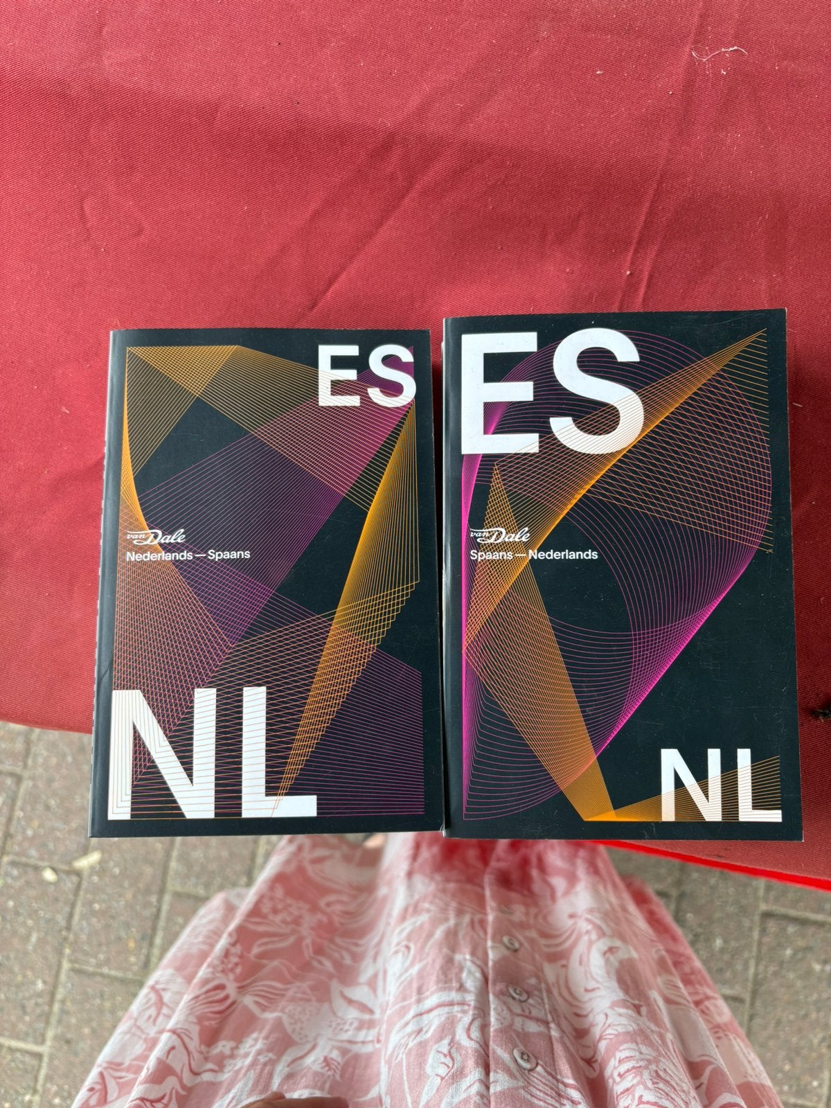 Woordenboeken Spaans - Nederlands -Spaans, Livres, Dictionnaires, Enlèvement ou Envoi, Comme neuf, Néerlandais
