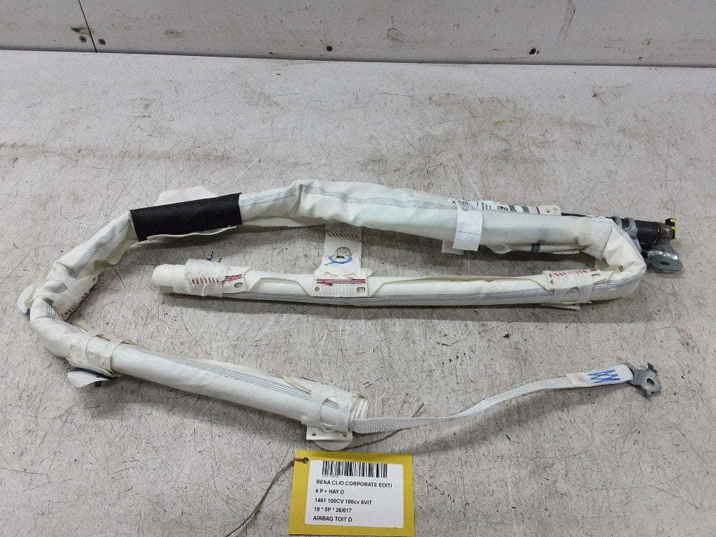 AIRBAG TOIT DROIT Renault Clio V (RJAB) (636046800H), Renault, Mevr. I. Hauben, Utilisé, Rue de l'Espoir 34 34
4030  GRIVEGNÉE, BE