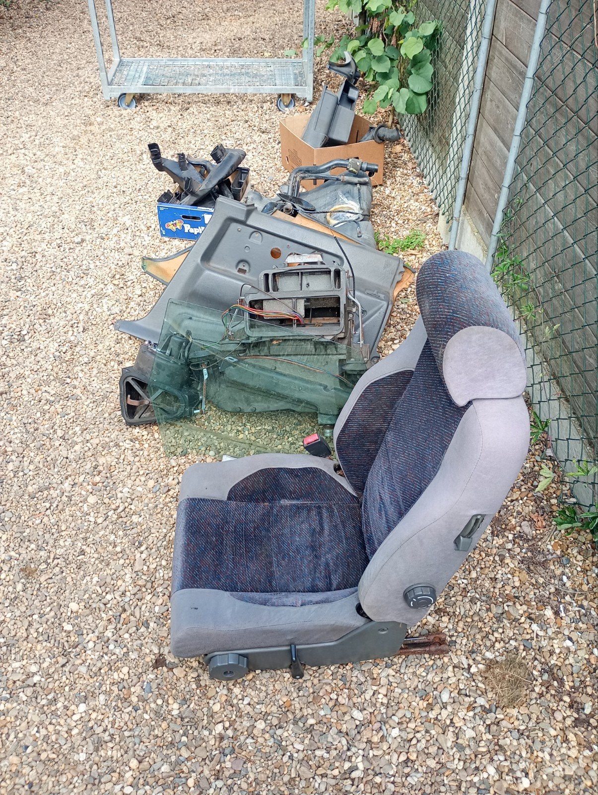Volvo 480 onderdelen lot gratis, Enlèvement