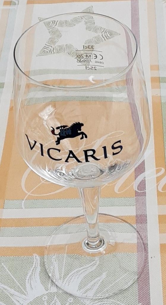 Glas vicaris tros beiaard 25- 33 cl, Ophalen of Verzenden