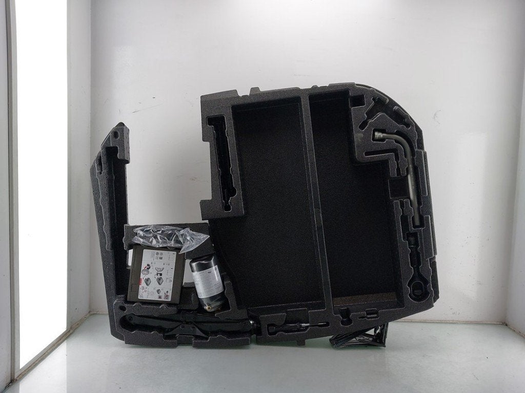 CRIC TT (FV3 / FVP) (|8P0012615A|8P0012615E|8P0012615F|), Dhr. J. Ham, Administratie@autoham.nl, Audi, Utilisé