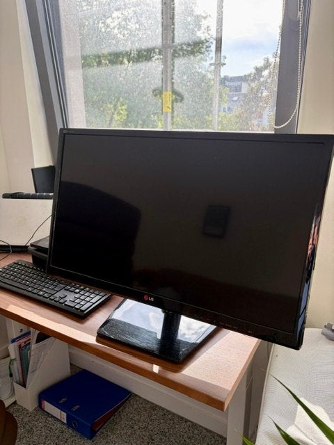 LG TV TV-scherm, Audio, Tv en Foto, Televisies, Ophalen, LED, HD Ready (720p), Zo goed als nieuw
