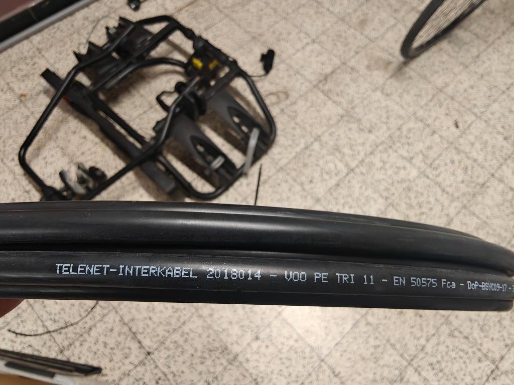 10 m coax kabel – Interkabel TRI 11 (Telenet / TV), Doe-het-zelf en Bouw, Ophalen, Nieuw, Kabel of Snoer