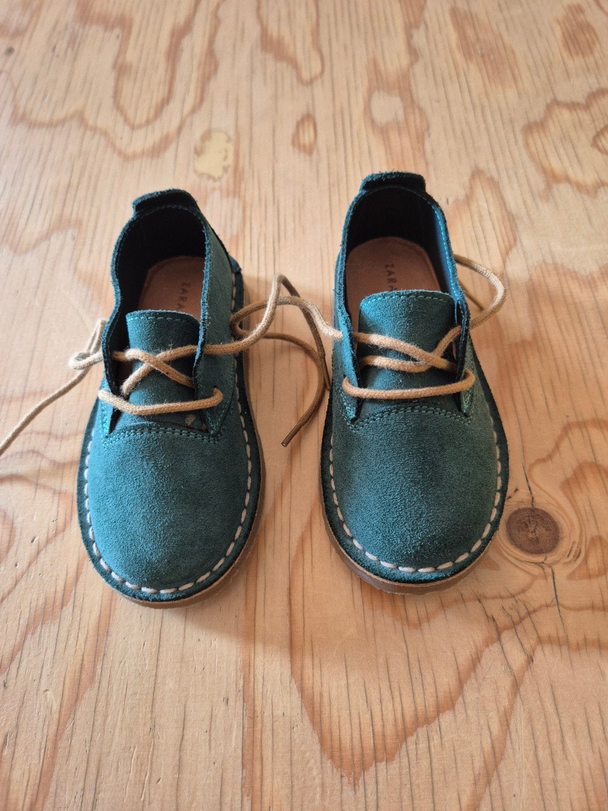 Ongedragen turquoise lederen schoenen - Maat 21, Neuf, Garçon ou Fille, Enlèvement ou Envoi, Bottines