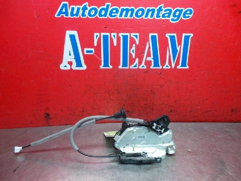 PORTIERSTANGEN LINKS VOOR Skoda Fabia III Combi (NJ5), Gebruikt, Skoda