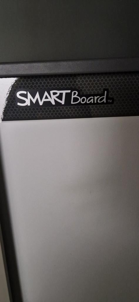 SMART Board 885 interactive whiteboard, Computers en Software, Ophalen