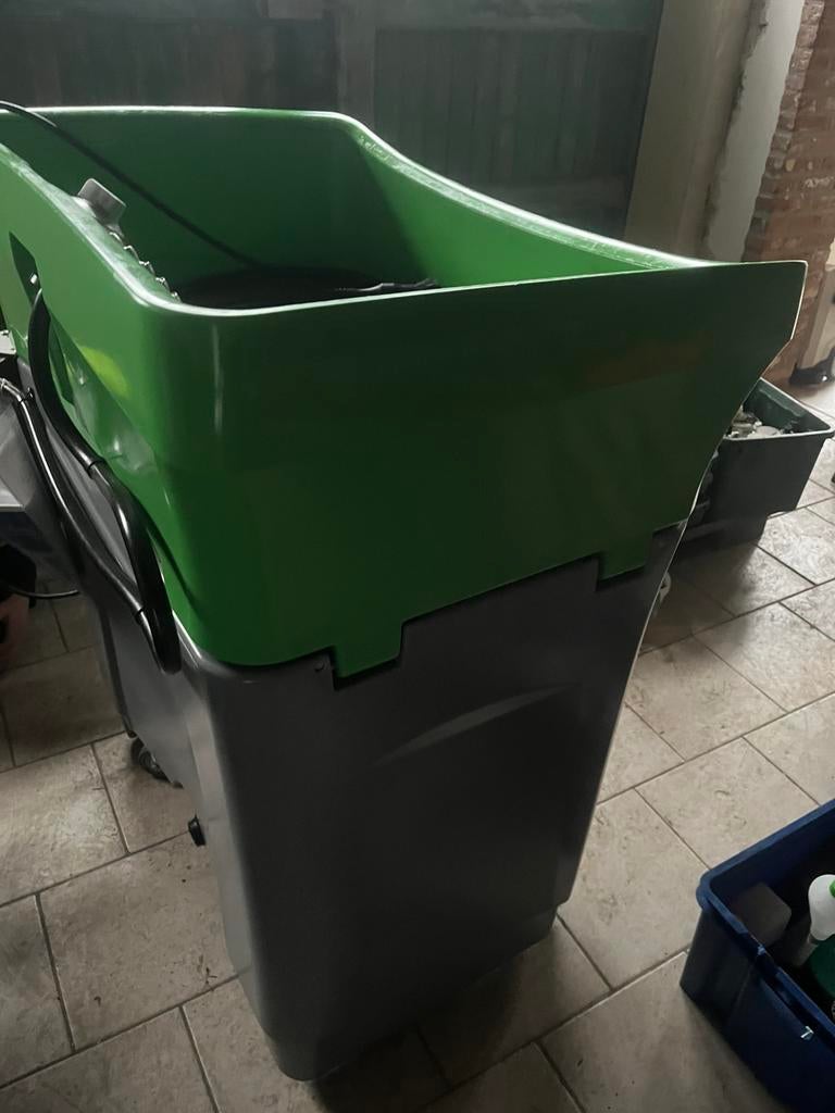 Ontveterbak, Enlèvement