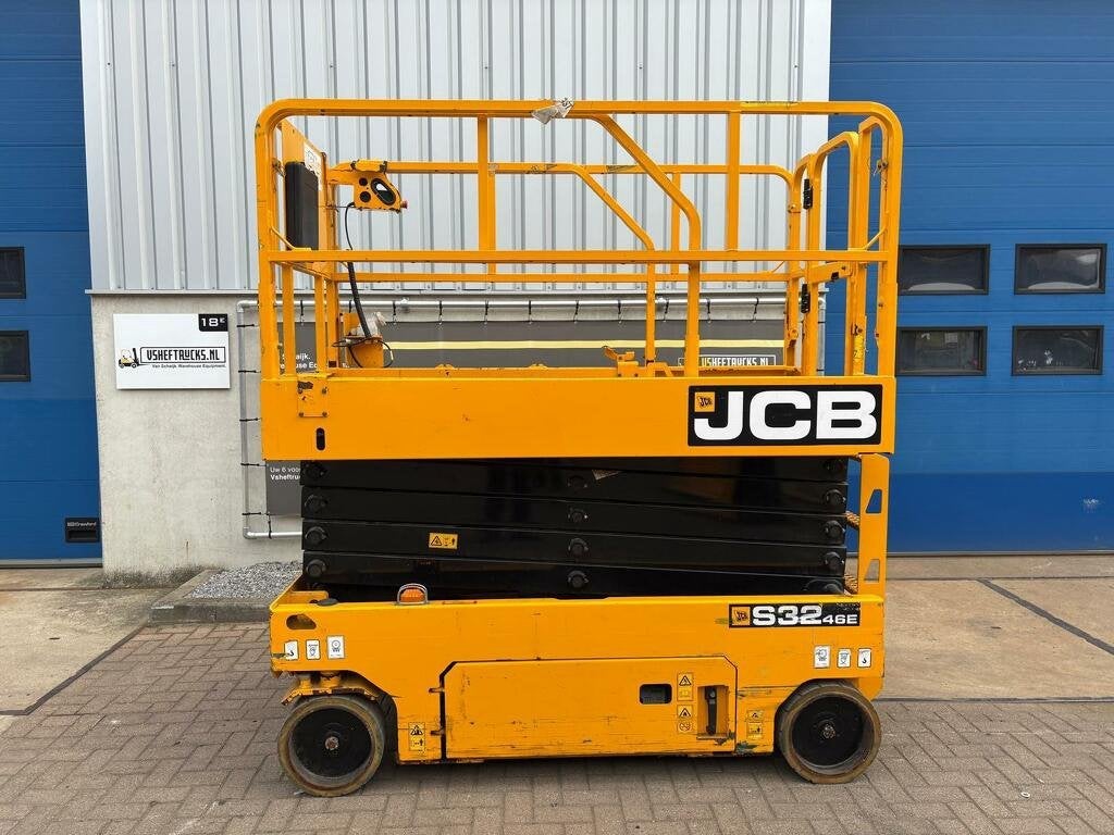 VS-22789 Schaar hoogwerker JCB S3246E, JCB Deutsc, Info@jcb.com, Europaallee 113a
50226  Frechen