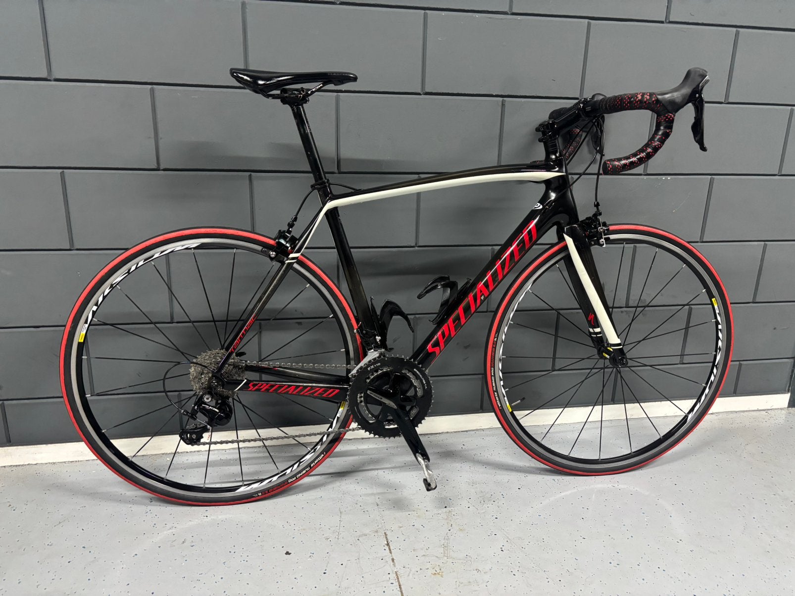 Specialized Tarmac carbon racefiets maat 56 – Shimano 105, Ophalen, Zo goed als nieuw
