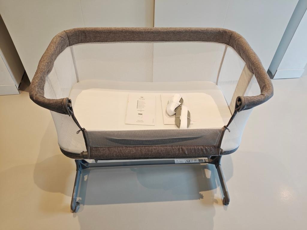Moby-system co-sleeper, Ophalen, Zo goed als nieuw, Matras