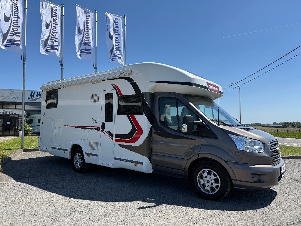 Challenger Premium 170pk Aut. | 39.000 km! Dakairco - Solar, Automaat, Koelkast, Caméra de recul, Dakluik