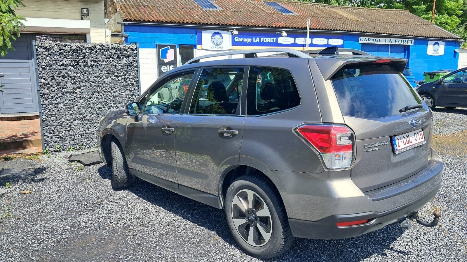 SUBARU FORESTER 2.OI AUTOMATIQUE FULL OPTIONS, Autos, Cuir, Noir, 5 portes, Forester
